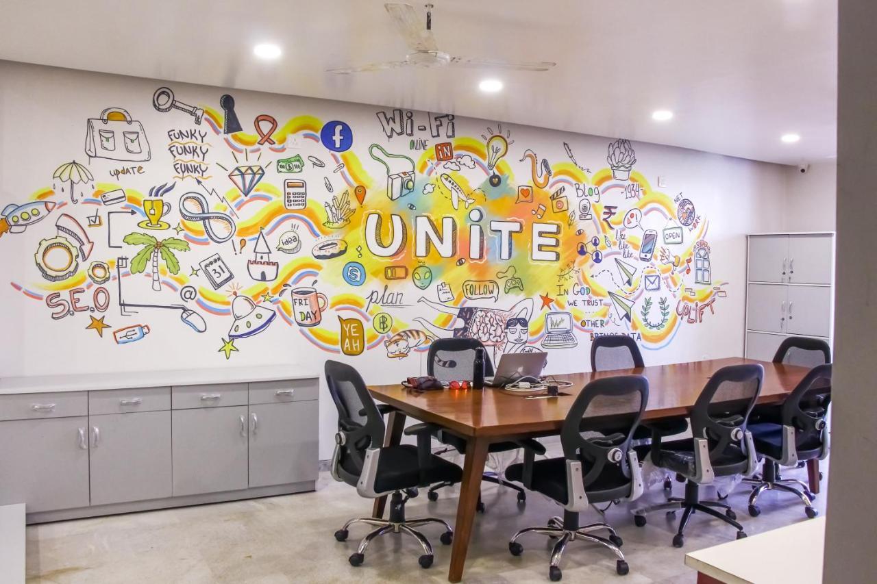 Urban Nomads Pune Riverside Colive Cowork Hostel Ngoại thất bức ảnh