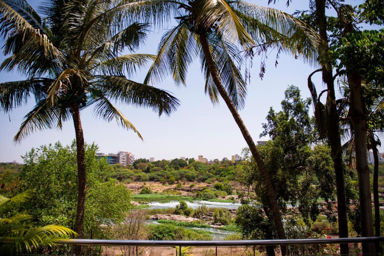 Urban Nomads Pune Riverside Colive Cowork Hostel Ngoại thất bức ảnh